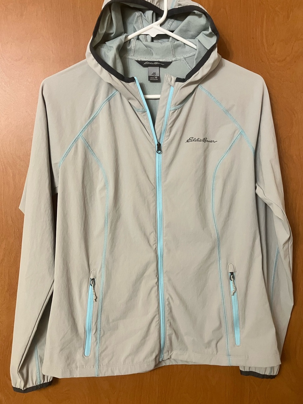 Eddie Bauer Women's Gray Lightweight Hooded Stretch Nylon Full Zip Jacket Sz XS